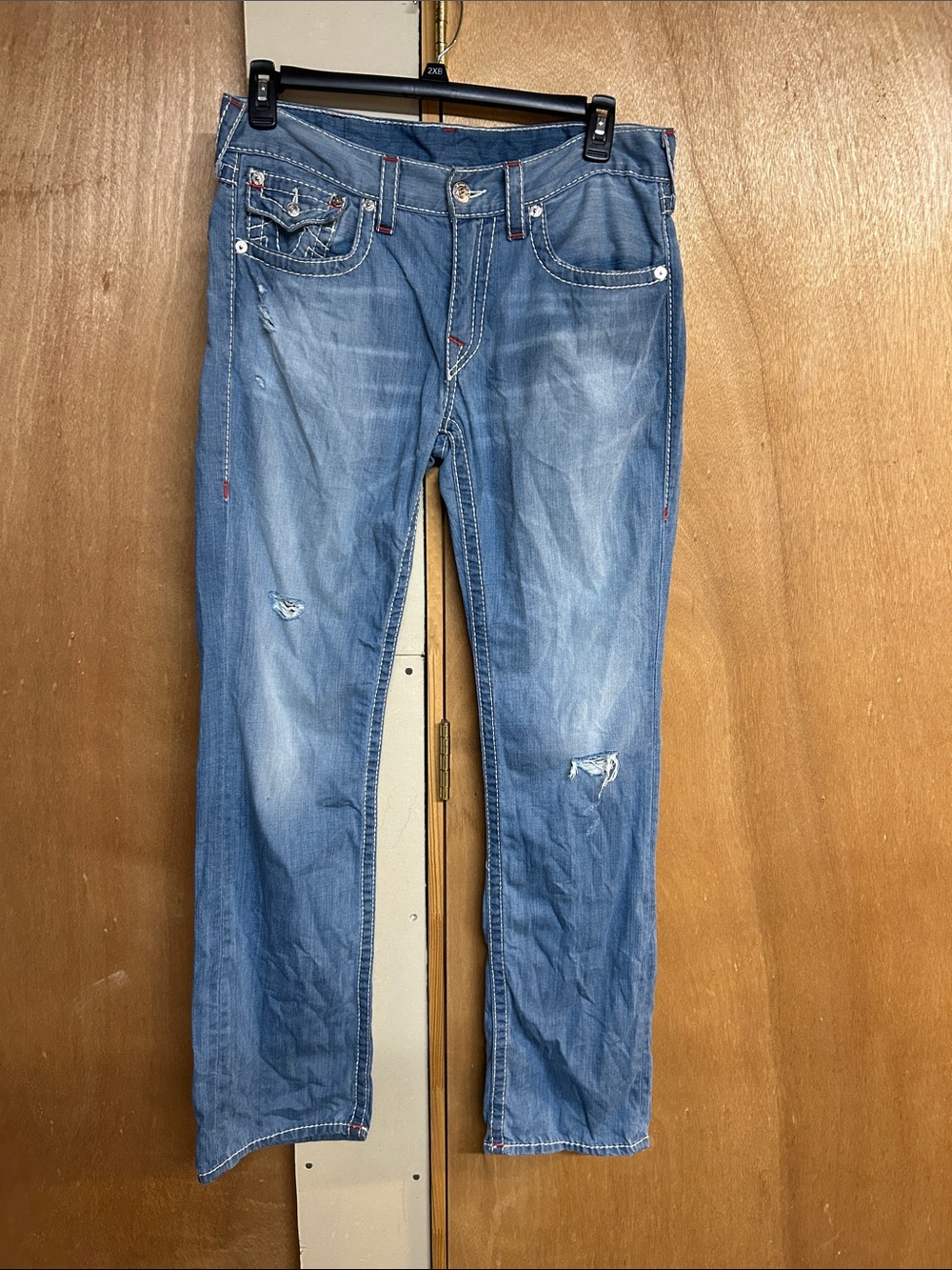 True Religion Men's VTG Light Blue Distressed Jeans 33 waist